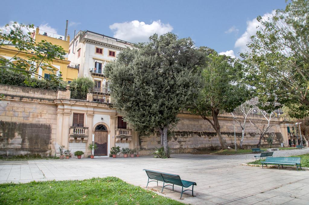 Palazzo Trinacria Apartment ปาแลร์โม ภายนอก รูปภาพ
