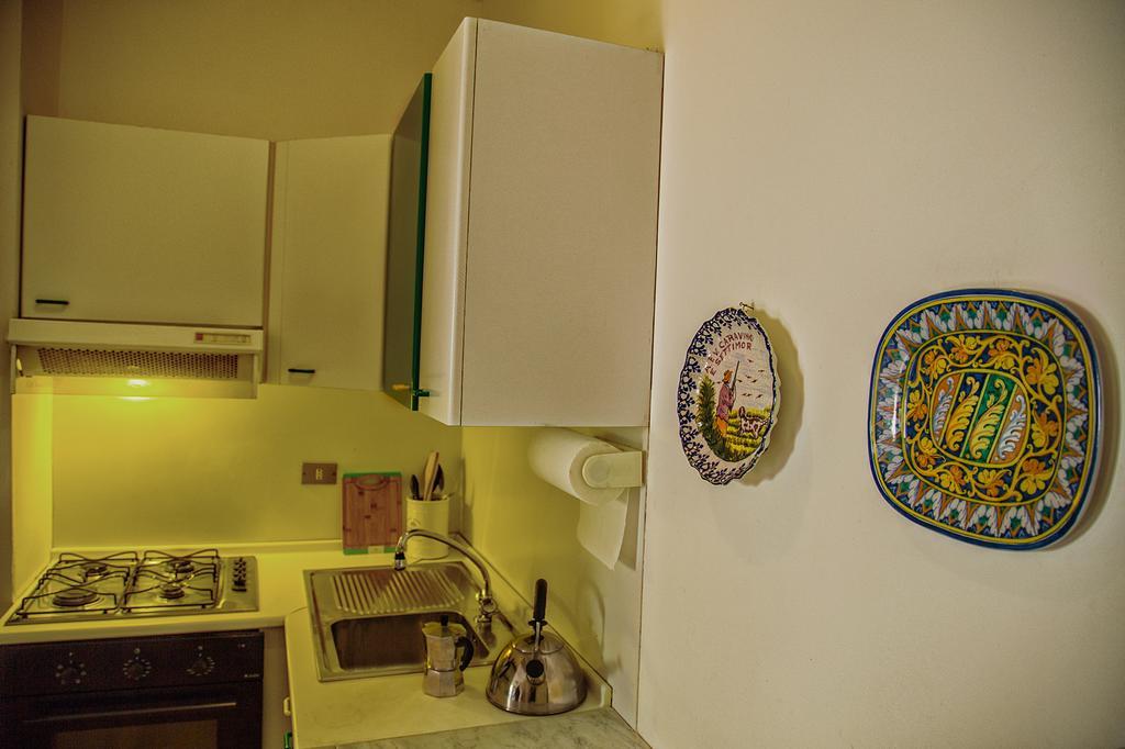 Palazzo Trinacria Apartment ปาแลร์โม ภายนอก รูปภาพ